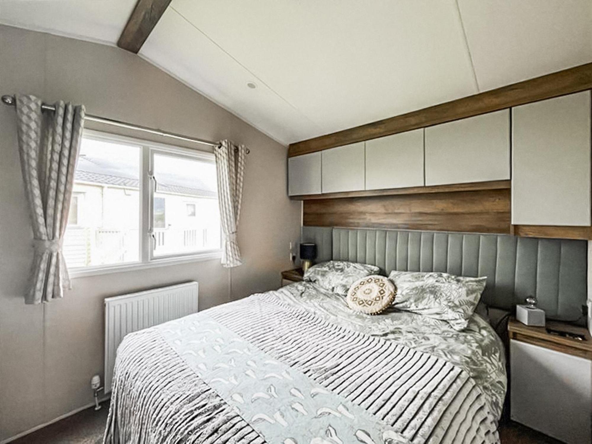 Sea Escape Camber